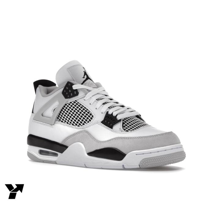 Jordan 4 Retro / Military Black